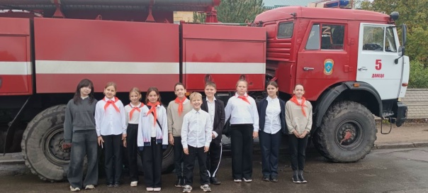 Встреча с сотрудниками 5 Пожарно-спасательной части Пролетарского района г. Донецка.